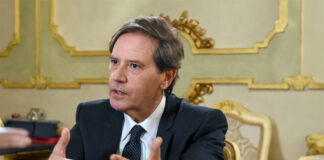 Interdittiva antimafia per società con sede a Vicenza, il prefetto: “Contiguità con elementi di sodalizi criminali della Campania” Salvatore Caccamo prefetto di Vicenza interdittiva antimafia