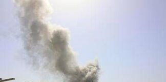 Raid israeliani su Striscia: 33 morti. Trovato corpo Mohammed Sinwar a Gaza