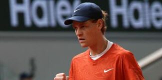 Roland Garros, Sinner vola agli ottavi: Kotov travolto