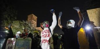 Usa, non si fermano proteste pro-Gaza nelle università: polizia fa irruzione a Ucla