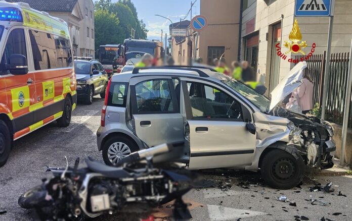 Vicenza scontro auto moto morto giovane a