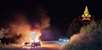 Automobile prende fuoco a Brendola: illeso il conducente automobile fuoco brendola