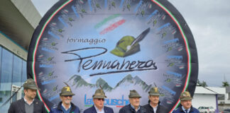 Adunata Alpini 2024: ufficializzata la partnership con Lattebusche Adunata Nazionale Alpini ufficializza la partnership con Lattebusche