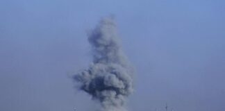 Razzi di Hamas su Tel Aviv, Israele attacca Rafah: decine di morti nel raid rafah