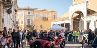 1000 Miglia, mattinata fra i borghi unici del centro Italia