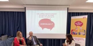 Aids, aderenza e resistenze a terapie: al via campagna ‘Hiv! Parliamone ancora!’