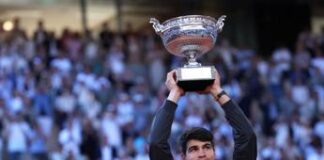 Alcaraz vince Roland Garros, Zverev ko al quinto set in finale