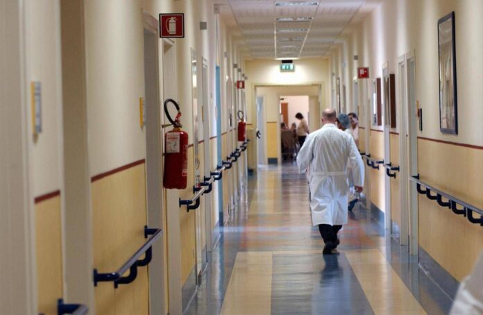 Bimbo di un anno muore poco dopo il ricovero, disposta l’autopsia: dramma a Treviso
