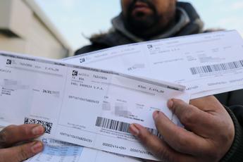 Bollette, Altroconsumo seleziona provider offerte più vantaggiose luce e gas cna convenzione con Ali energia per risparmio su bollette