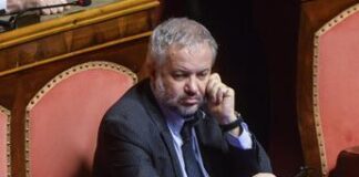 Borghi insiste: “Mattarella? Ormai dogma dell’infallibilità come per il Papa”