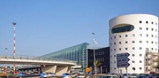 Catania, forza gate in aeroporto e ferisce dipendenti: arrestato tedesco 39enne