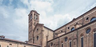 A San Lorenzo un sabato sera di musica, cultura e tradizioni dalla Sardegna  Chiostro di San Lorenzo