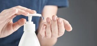 Corte Ue, vietato scrivere ‘delicato sulla pelle’ in etichetta disinfettante