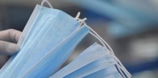 Covid, da Nord a Sud torna obbligo mascherina per entrare in ospedale