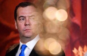 Droni contro casa Putin, Zelensky: “Solo bugie”. Medvedev: “Dovrà nascondersi per il resto della vita”