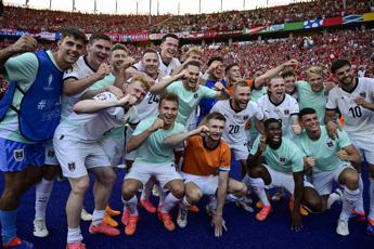 Euro 2024, Austria batte Olanda 3-2: prima nel girone. Francia-Polonia 1-1