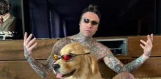 Fedez rompe il silenzio social, la foto con (la sosia di) Paloma