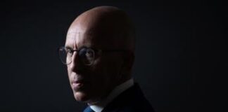 Francia, Ciotti espulso da partito dei Repubblicani. La replica: “Sono e resto presidente”