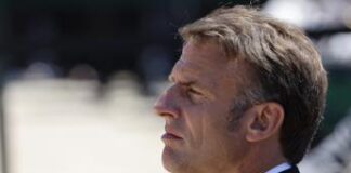 Francia, Macron: “No dimissioni qualunque sia risultato elezioni”