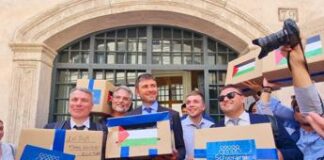 Il ‘ritorno’ di Di Battista, al Senato con 80mila firme pro-Palestina