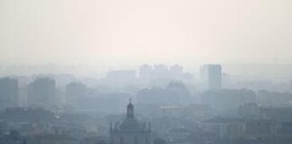 Inquinamento aria, nel mondo 8,1 milioni di morti nel 2021: il report