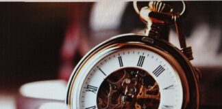 L’invenzione dell’orologio L'invenzione dell'orologio