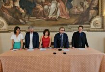 M5S Vicenza: costituzione Osservatorio sui PFAS con Bortolotto significa maggiore consapevolezza e protezione della salute pubblica L'osservatorio ambientale Pfas con, da sinistra, Baldinato, Zaramella, Bogialli, Possamai e Bortolotto