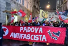 M5S a Padova alla manifestazione antifascista, sen. Barbara Guidolin: “Il silenzio può essere interpretato come tacita tolleranza o complicità” M5S alla manifestazione antifascista di Padova (foto Il Mattino di Padova)