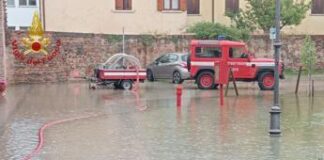 Maltempo sull’Italia, allerta gialla in 8 regioni: frane e allagamenti in Veneto