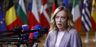 Meloni: “Razzisti, antisemiti e nostalgici incompatibili con Fratelli d’Italia”