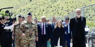 Migranti, Meloni in Albania: “Centri operativi dal 1° agosto”