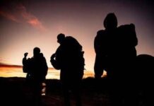 “Russia invia migranti in Europa con i tunnel segreti”, la guerra ibrida di Putin