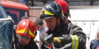 Scontro frontale tra due auto a Eboli, morti tre ottantenni