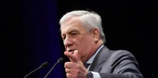 Ucraina, Tajani: “Putin fa guerra ibrida, cerca di spaventare Occidente”