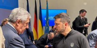 Ucraina, Zelensky: “Ogni giorno piovono bombe, abbiamo bisogno di sistemi Patriot”