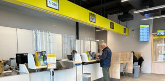 “Mamma, ho rotto il telefono…” È la nuova truffa via sms: i consigli di Poste Italiane per evitare brutte sorprese Poste italiane distribuisce un vademecum per evitare le truffe