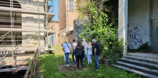 Procedono i lavori al Giardino Salvi: riaperto il camminamento