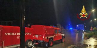 Maltempo nel Trevigiano, centina di interventi dei vigili fuoco. Avenale esondato a Castelfranco Veneto. interventi anche nel Vicentino Maltempo Trevigiano