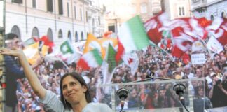 Centrosinistra, la piazza invoca unità. Schlein: “Basta divisioni, ora compatti” Centrosinistra