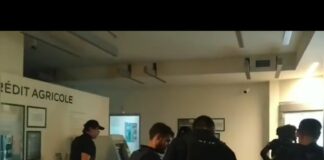 Cittadino dà allarme su “assalto” notturno al Credit Agricole di Via Fermi: pronto intervento di Polizia di Stato di Vicenza e Carabinieri Credit Agricole, "assalto" notturno in Via Fermi: pronto intervento di Polizia di Stato di Vicenza e Carabinieri