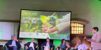 Agricoltura, Alleanza coop: “Prezzo finale biologico orienta i consumator”