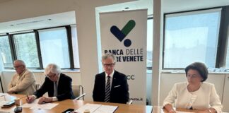 200 mila euro per inclusione lavorativa: bando Banca delle Terre Venete per cooperative sociali di tipo B e plurime di Vicenza e Treviso Banca delle Terre Venete: da sx cons. Cda Parisotto, vice pres. vicario Pignata, pres. Sasso, cons. Cda Concato