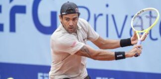 Berrettini batte Tsitsipas e vola in finale a Gstaad