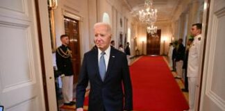 Biden ammette: “Ho fatto un casino”. Ma i governatori dem lo sostengono