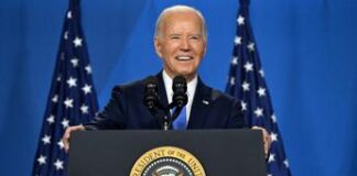 Biden, conferenza con gaffe ma non molla: “Devo finire il lavoro, batterò Trump”