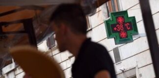 Caldo estremo addio, oggi solo 9 città con bollino rosso: arriva il maltempo