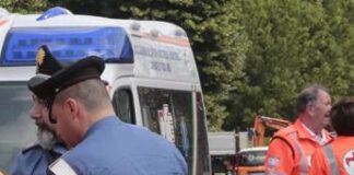 Chiama l’ascensore ma la cabina non c’è, muore a 26 anni: tutto quello che sappiamo