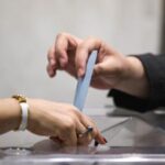 Elezioni Francia, oggi il secondo turno: oltre 200 candidati ritirati per fermare Le Pen