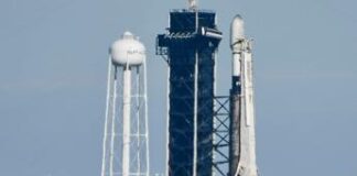 Guasto al motore, fallito il lancio del razzo Falcon 9 di Space X