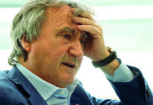 Sviluppo indagini a Venezia: il sindaco Brugnaro e altri funzionari sotto inchiesta per vendita di terreni e appalti Il sindaco di Venezia Luigi Brugnaro (foto di archivio di Pattaro Vision)